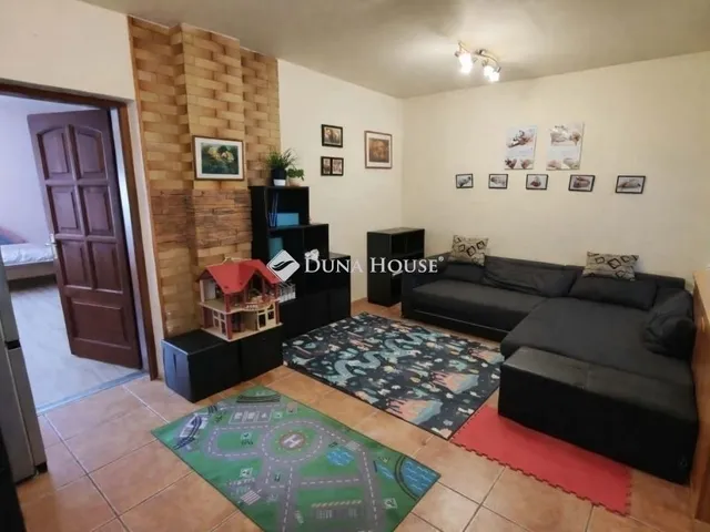 Eladó ház Vecsés 81 nm