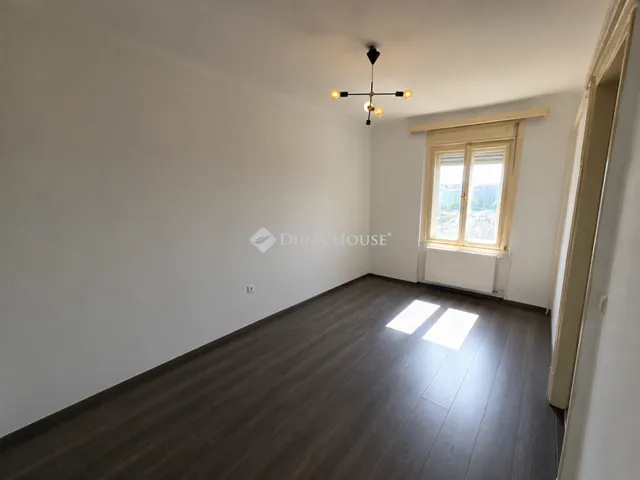 Eladó lakás Budapest VII. kerület 92 nm