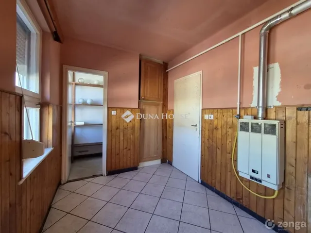 Eladó lakás Baja 74 nm