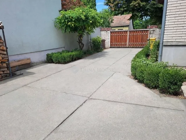 Eladó ház Szeged 230 nm