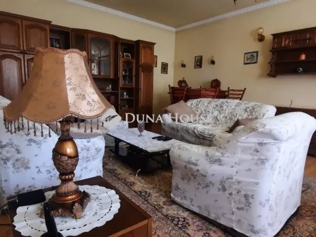 Eladó ház Dunakeszi 237 nm
