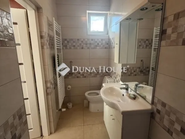 Eladó ház Budapest XVIII. kerület 111 nm
