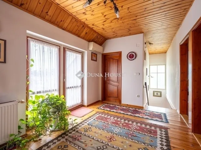 Eladó ház Budapest XVIII. kerület 152 nm