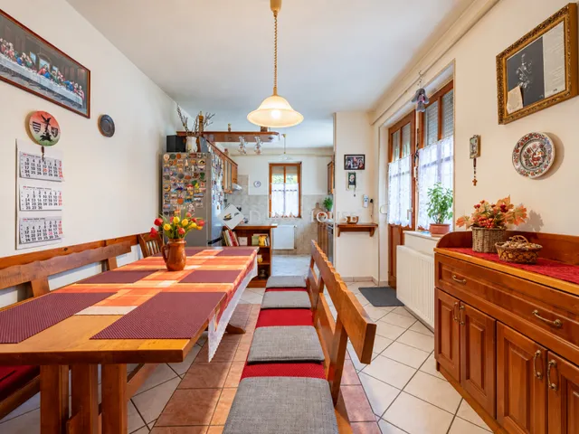 Eladó ház Budapest XVIII. kerület 152 nm