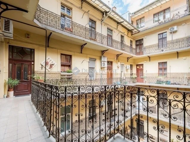 Eladó lakás Budapest VII. kerület 110 nm