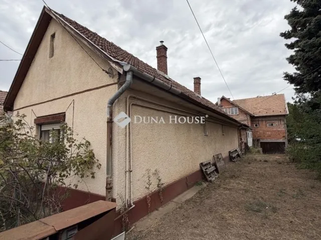 Eladó ház Gyömrő 180 nm