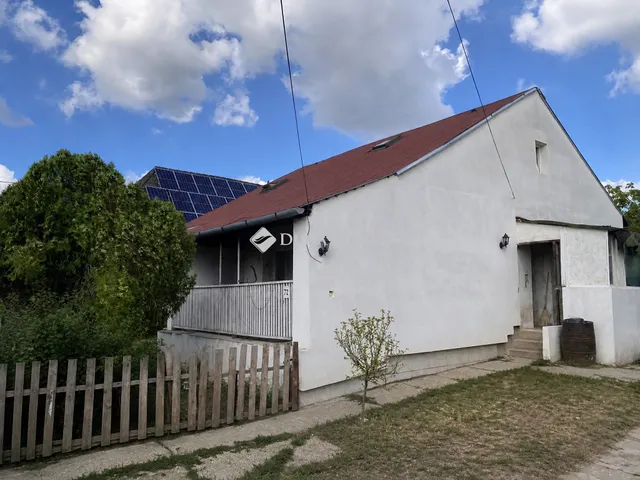 Eladó ház Érd 144 nm