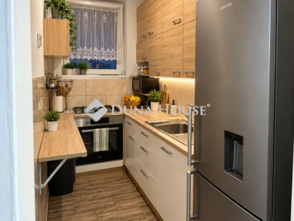 Eladó lakás Budapest XXI. kerület 56 nm