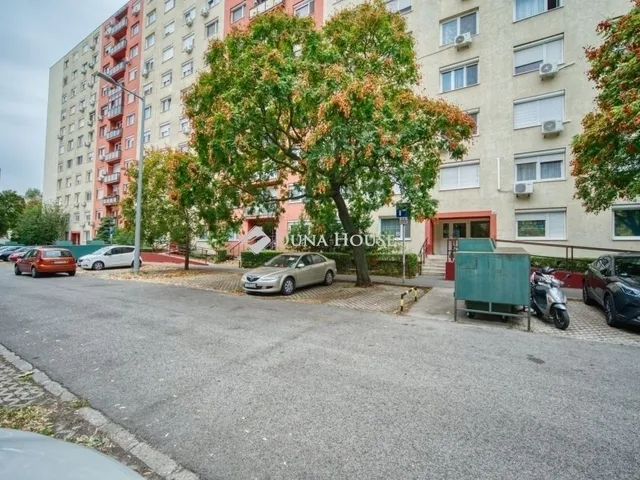 Eladó lakás Budapest XV. kerület, Újpalota 53 nm