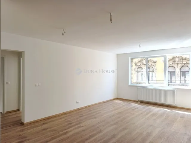 Eladó lakás Budapest VI. kerület 74 nm