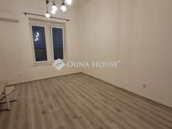 Eladó lakás Budapest VII. kerület, Ligetváros 32 nm