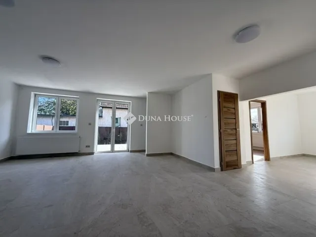 Eladó ház Vecsés 120 nm