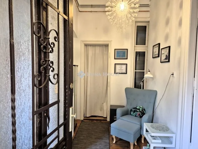 Eladó lakás Budapest VI. kerület 60 nm