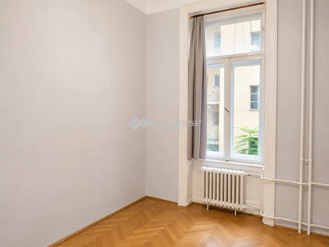 Eladó lakás Budapest V. kerület 80 nm