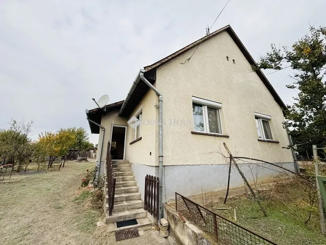 Eladó ház Üllő 80 nm