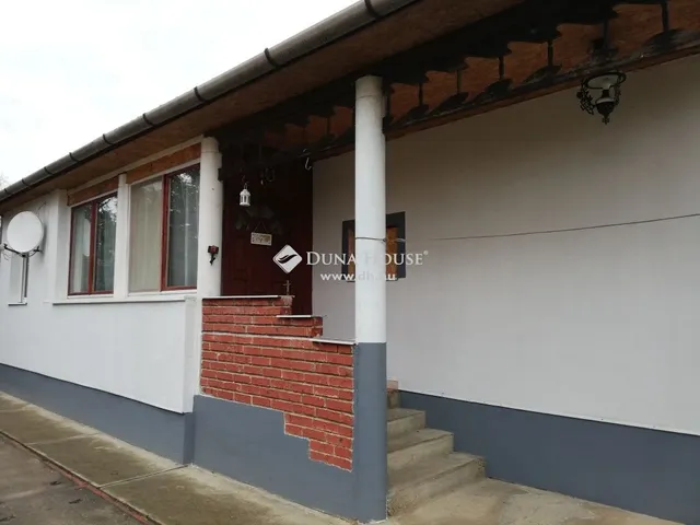 Eladó ház Hejőkeresztúr 90 nm