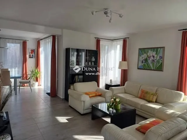 Eladó ház Gödöllő 190 nm