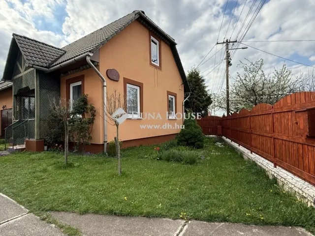 Eladó ház Szirmabesenyő 173 nm