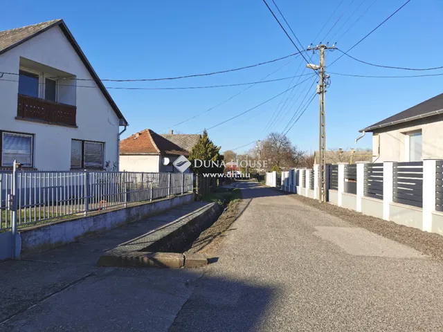 Eladó ház Bőcs 64 nm