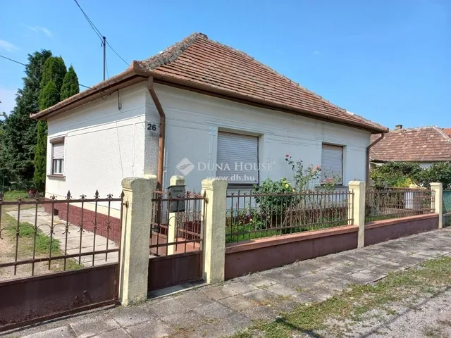 Eladó ház Bánréve 90 nm