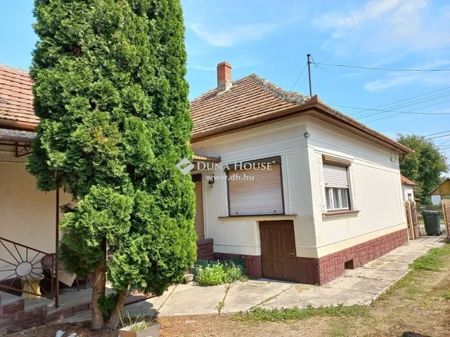 Eladó ház Bánréve 90 nm