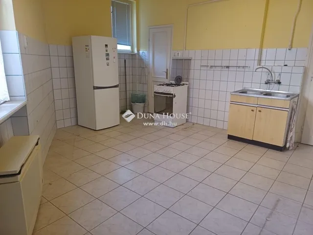 Eladó lakás Miskolc 108 nm