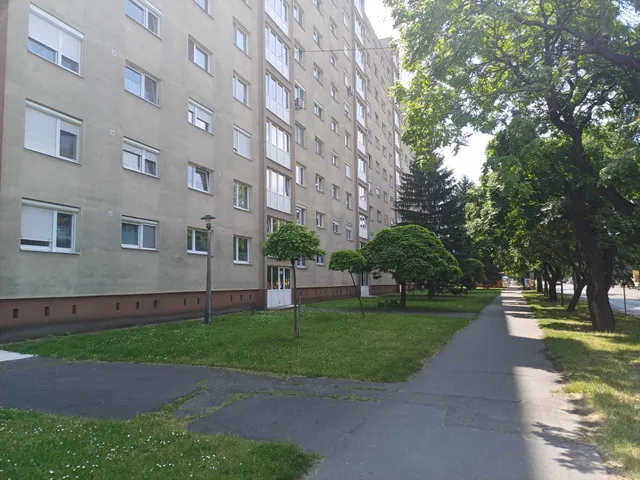 Eladó lakás Miskolc, Győri kapu 60 nm