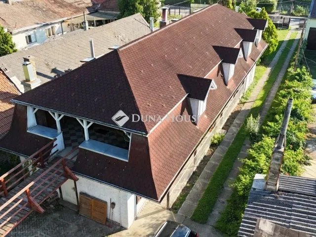 Eladó ház Miskolc, Komlóstető 230 nm