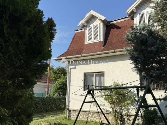 Eladó ház Miskolc, Komlóstető 230 nm