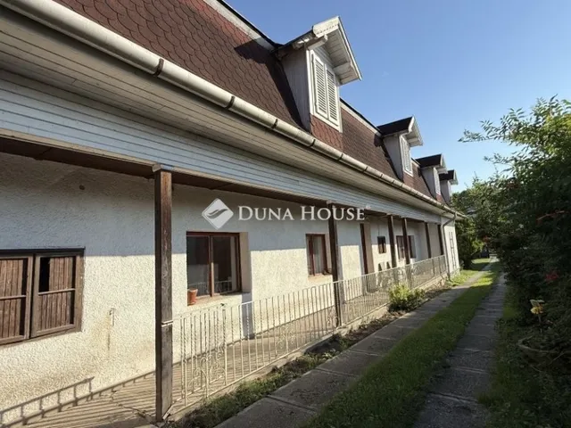 Eladó ház Miskolc, Komlóstető 230 nm