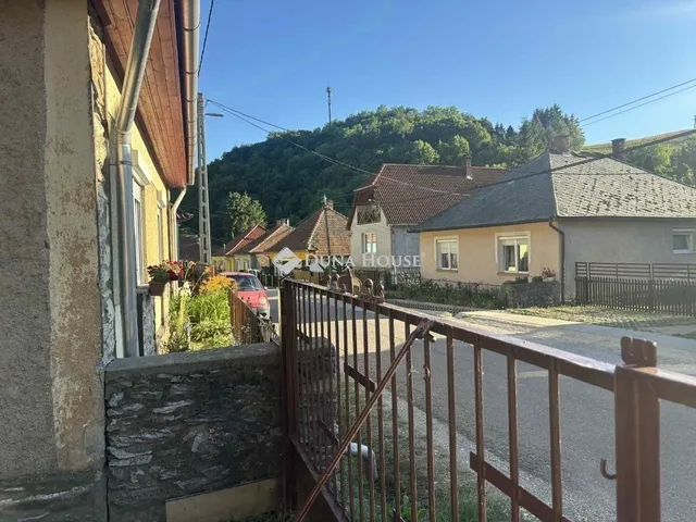 Eladó ház Répáshuta 80 nm