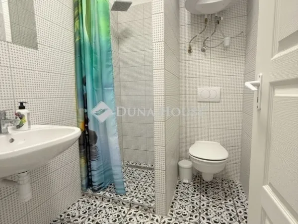 Eladó ház Bodrogkeresztúr 190 nm