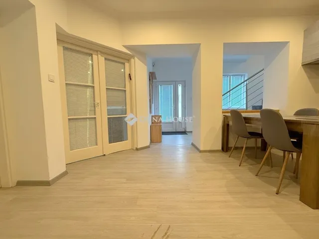 Eladó ház Bodrogkeresztúr 190 nm