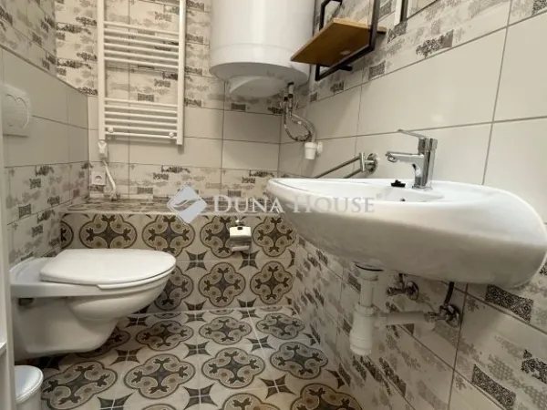 Eladó ház Bodrogkeresztúr 190 nm