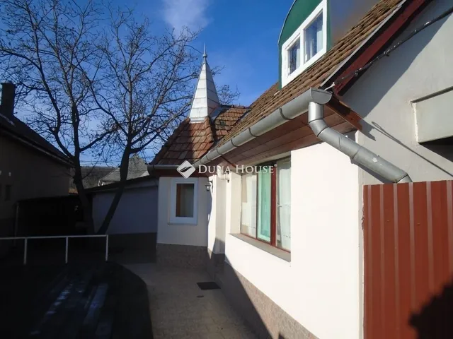 Eladó ház Bogács 300 nm