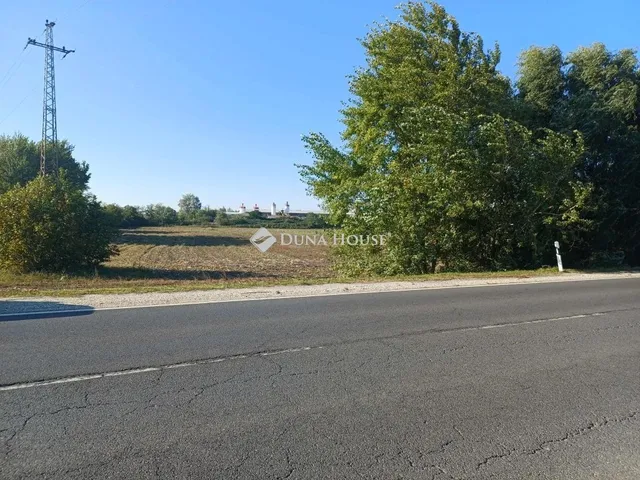 Eladó telek Nyékládháza 20964 nm