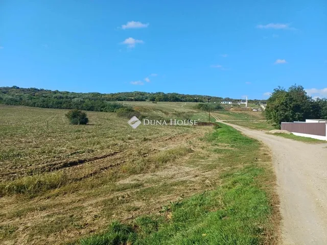 Eladó telek Nyékládháza 30683 nm