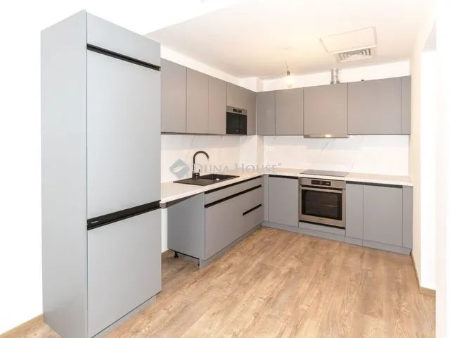 Eladó lakás Miskolc 62 nm