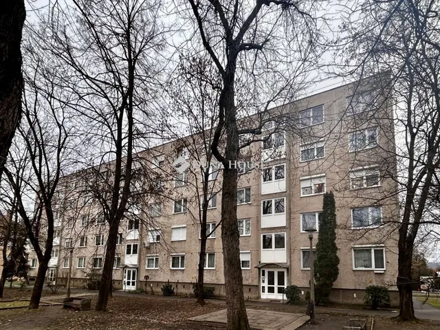 Eladó lakás Miskolc, Győri kapu 35 nm