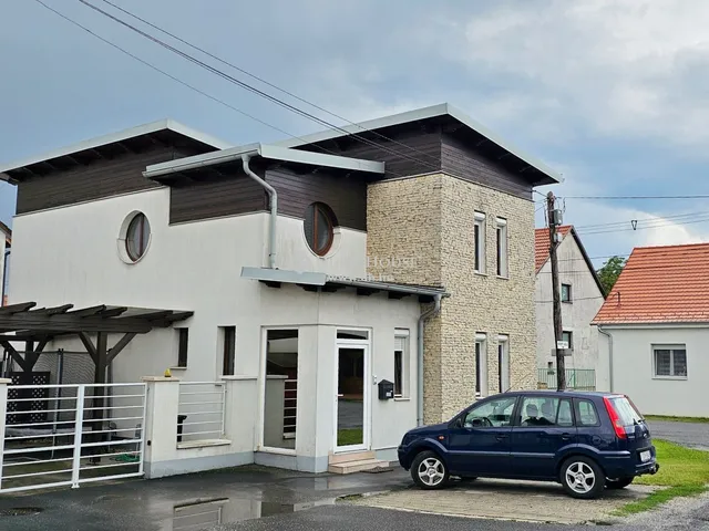Eladó ház Szombathely, Déli városrész 119 nm