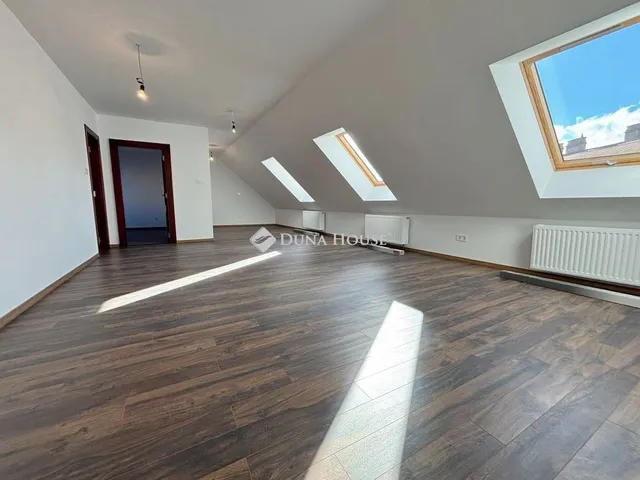 Eladó lakás Sopron 56 nm