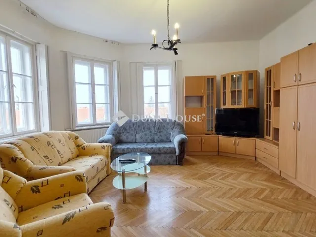 Kiadó lakás Szombathely, Belváros 92 nm