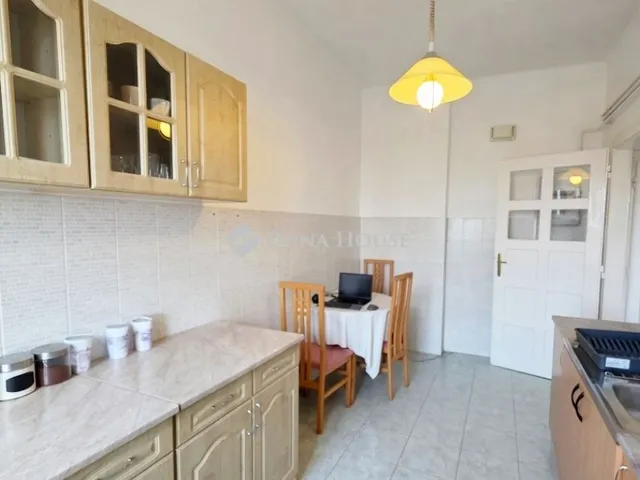 Kiadó lakás Szombathely, Belváros 92 nm