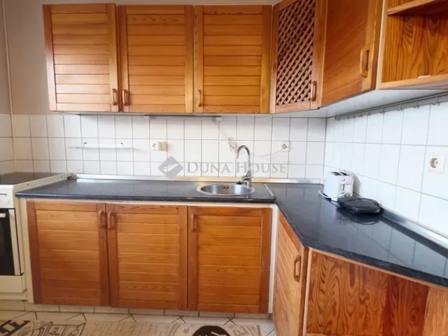 Kiadó lakás Szombathely, Belváros 63 nm