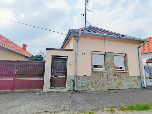 Eladó ház Szombathely, Gyöngyösszőlős 56 nm