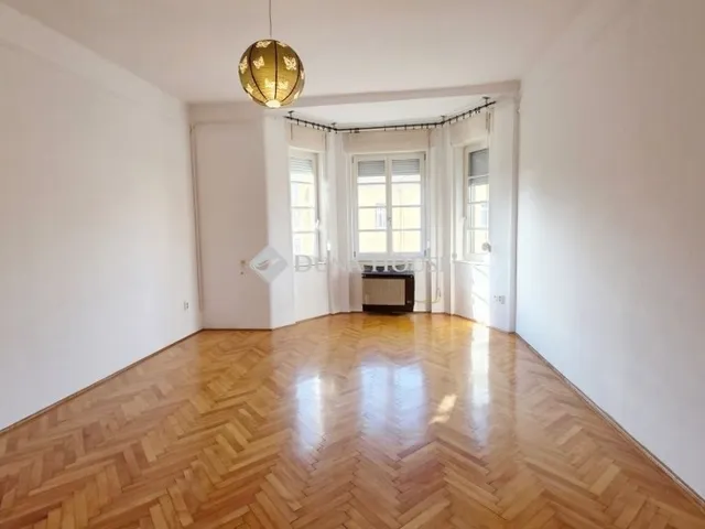 Eladó lakás Szombathely, Belváros 67 nm