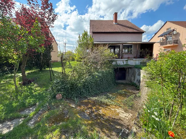 Eladó ház Szombathely, Gyöngyöshermán 177 nm