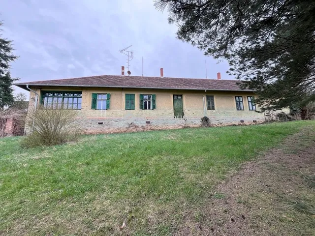 Eladó ház Vaskeresztes 287 nm