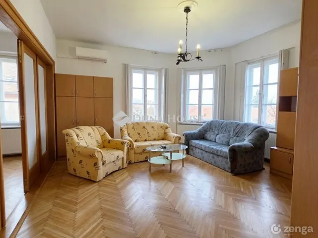 Kiadó lakás Szombathely, Belváros 92 nm
