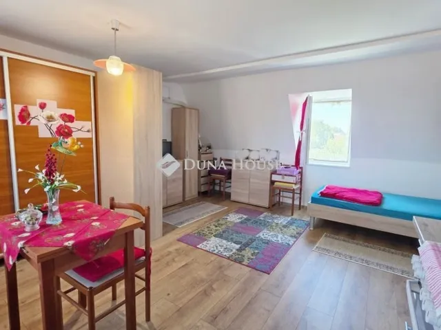 Eladó lakás Szombathely, Bogát 27 nm